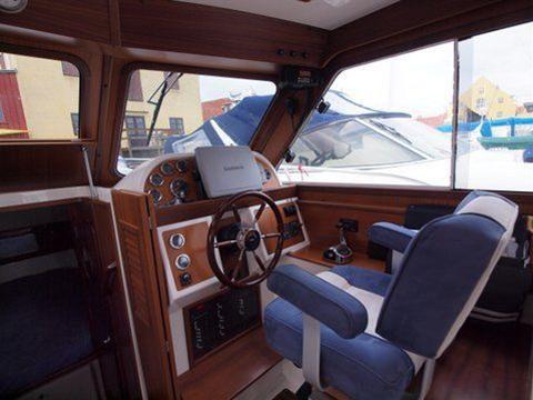 guernsey 34 captains chair